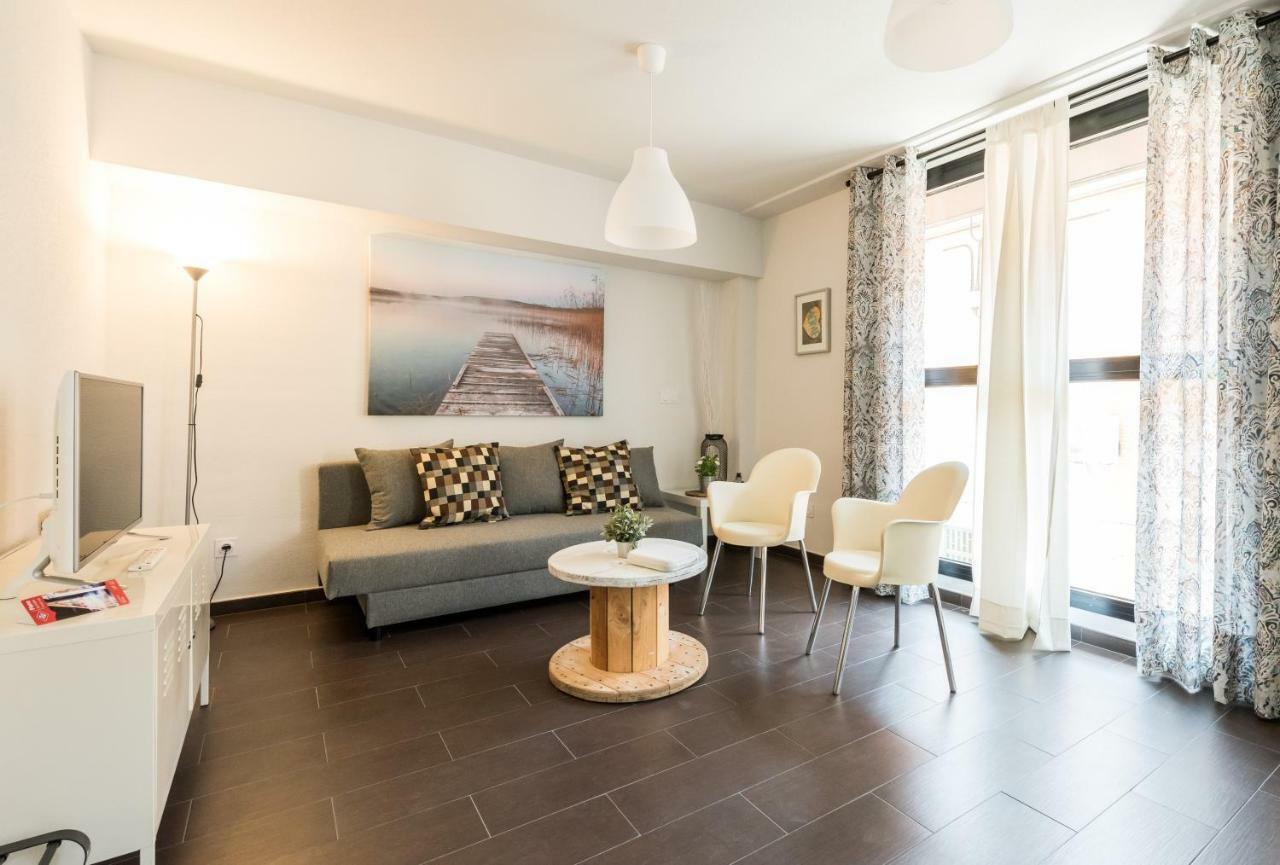 2 Habitaciones Apartamento Temporada En Lucero Madrid Exteriör bild