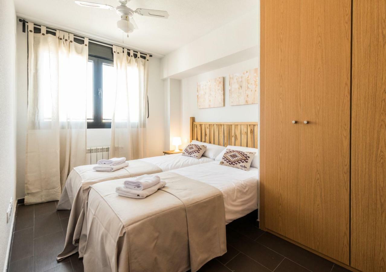 2 Habitaciones Apartamento Temporada En Lucero Madrid Exteriör bild