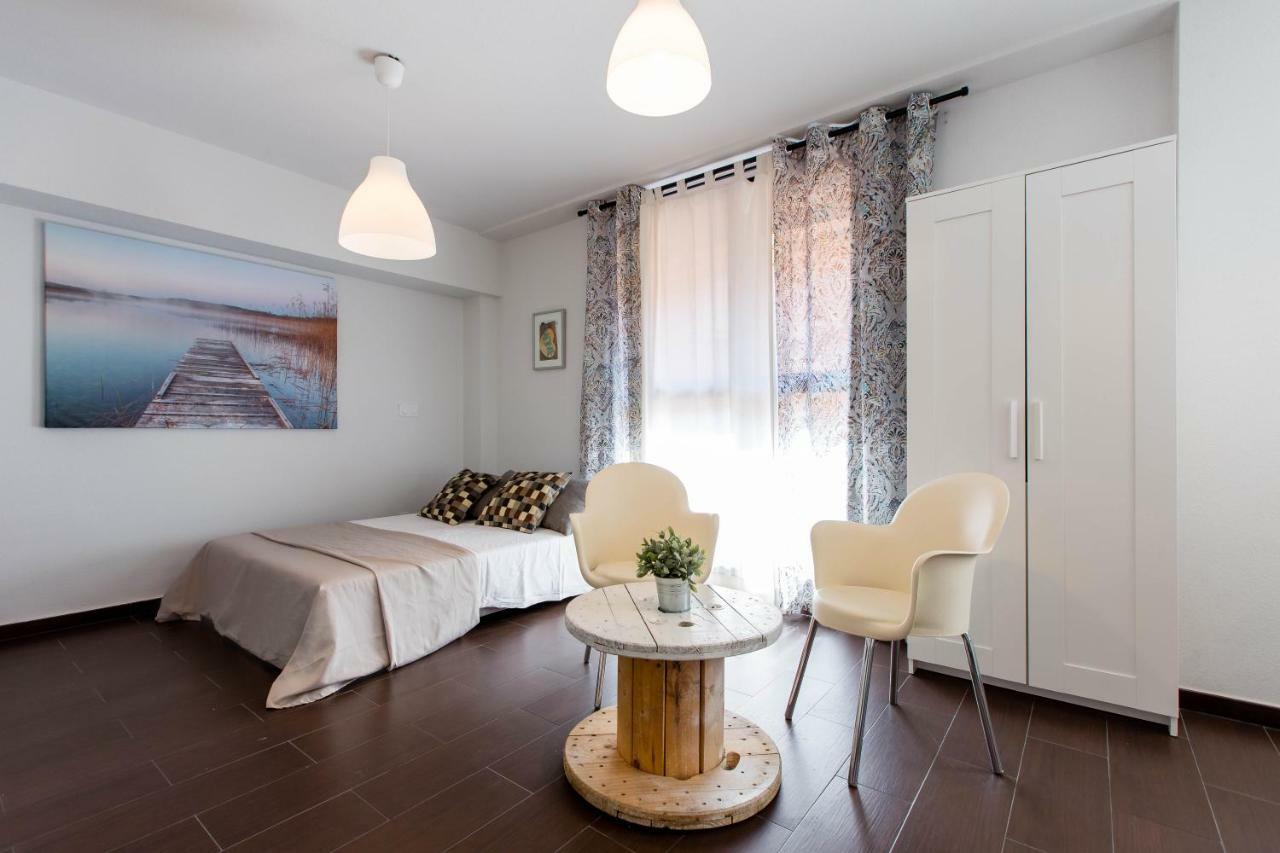 2 Habitaciones Apartamento Temporada En Lucero Madrid Exteriör bild